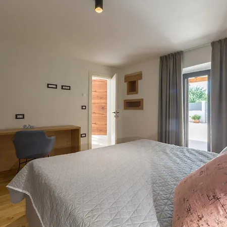 ヴィラ Casa Ivini