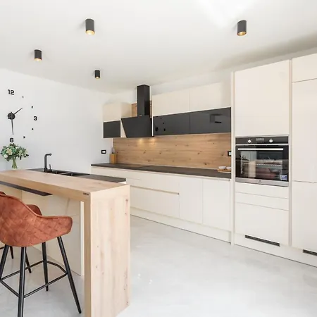 Casa Ivini * Sošići